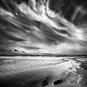 Oceanic Haiku 3 by Sylvain Lagarde