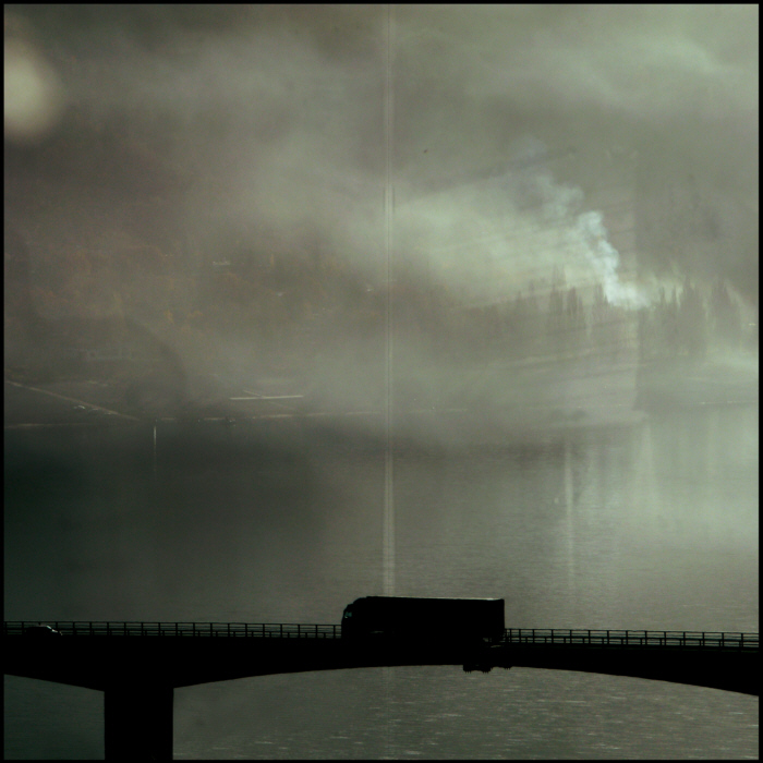 Serre-pon&ccedil;on 1, photography by Patrick Martin. In Construction, Edifice, Structure