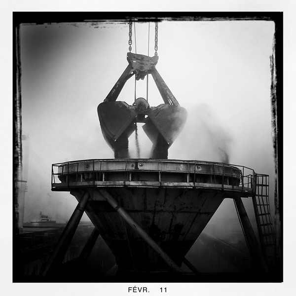 Iphone. In Construction, Cityscape, skyline, Harbour. Bordeaux Harbour Study 4, photography by Laurent Dudot. Image #272860