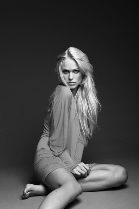 In People, Portrait. Thea, photography by Lo&iuml;c Th&eacute;baud. Image #166797