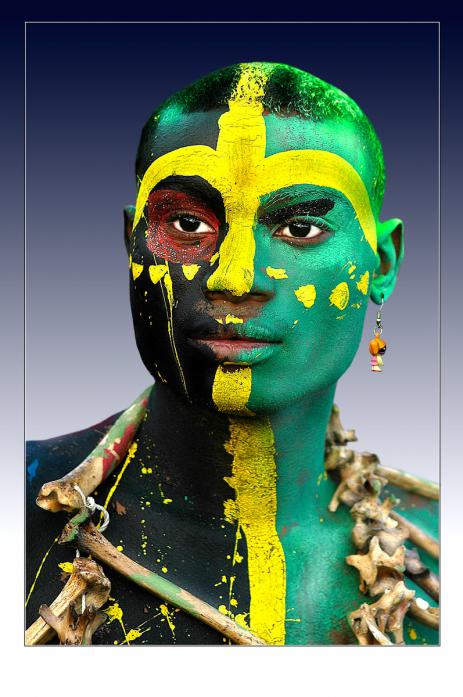 Pintao En Carnaval, photography by Osvaldo Carbuccia. Nikon D300, 70-300 Nikkor lens.. Photography. In People, Portrait