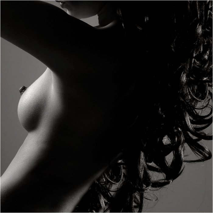 Nu n&deg; 264, photography by Jean Turco. Hasselblad, 135 macro. Studio, 3 sources lumi&egrave;re / flash. In People, Nude. Nu n&deg; 264, photography by Jean Turco. Image #29967