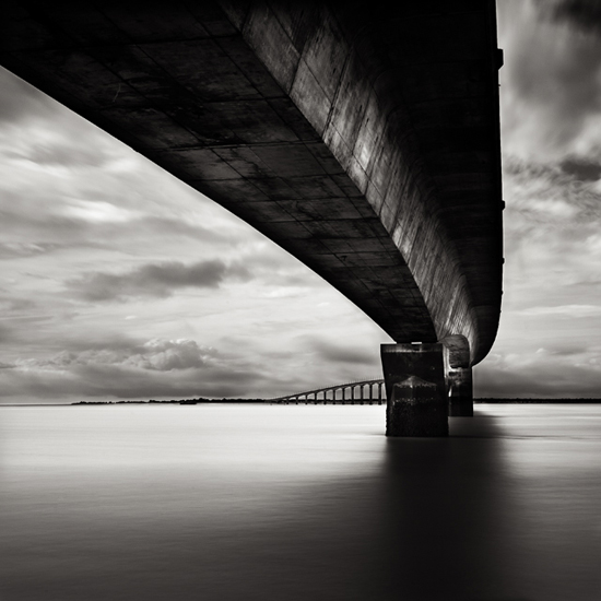 Under The Bridge, photography by Laurent Miaille. La Rochelle - 10/11. Canon 5d + 17-40. Long Exposure. In Construction, Edifice, Bridge