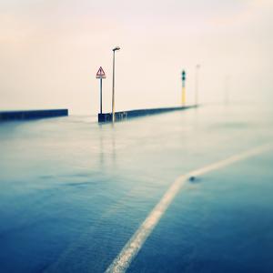 Lines#2 by Laurent Miaille