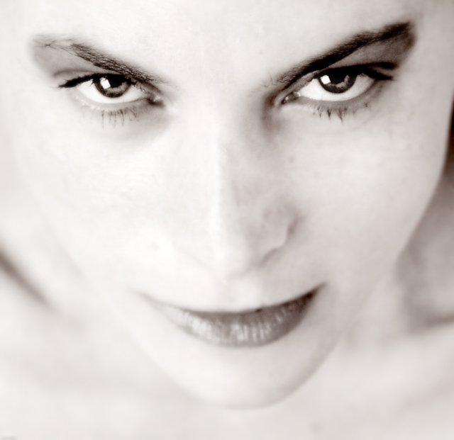 high key, photography by Luciano Klaus. n90s - cromo. lightroom. In People, Portrait