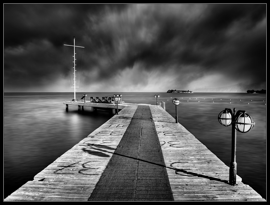 Tarhan VIII - Ponton solaire, photography by Sebastien Muller. In Nature, Scenery