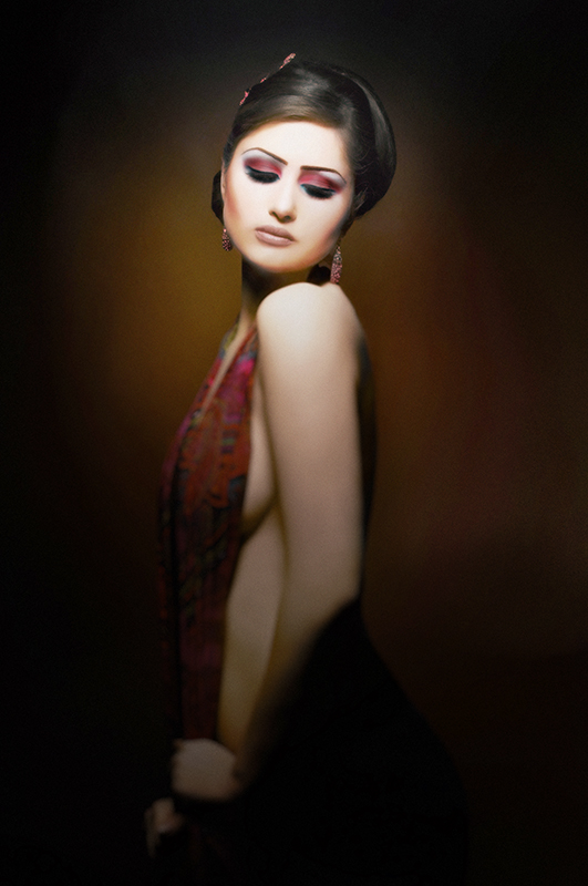 Eclipse, photography by Alexey Vronsky. Nikon D2Xs,70-200/2.8. In People, Portrait