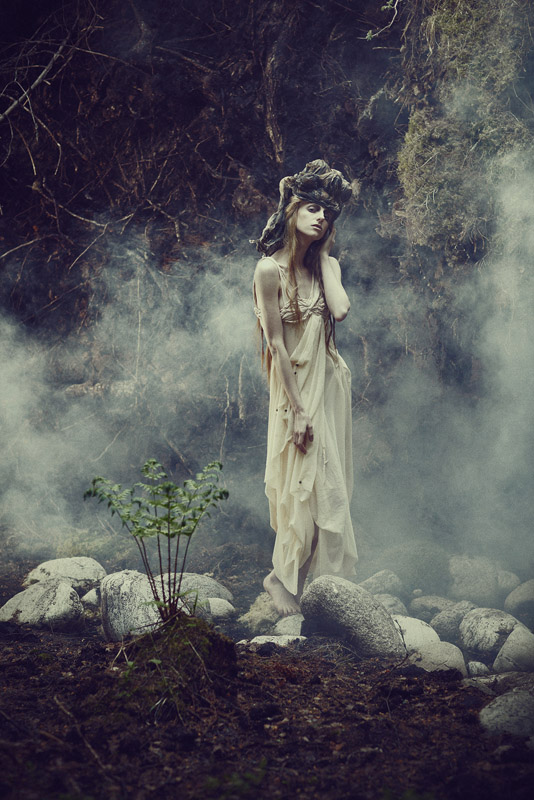 Driada, Artwork by Speranskaya Mikaella. make-up: V. Gulyaev
hair-dress: T. Klyueva. Canon EOS 5D Mark II. 85/1.2L