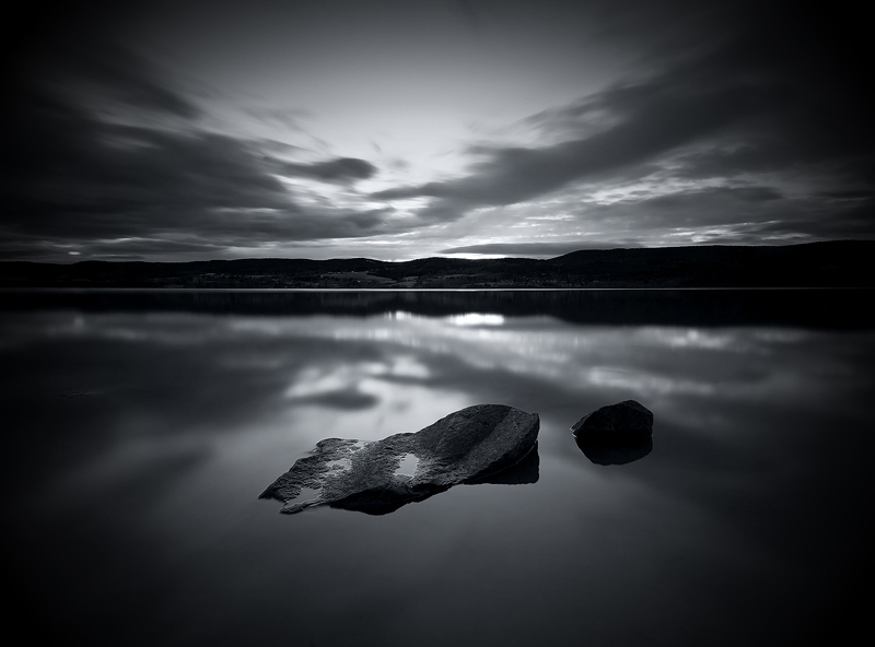 One Night in April, photography by Anders Naesset. One Night in April. Another day has passed.. Canon EOS 5D, Canon EF 17-40mm f/4L USM, Hoya ND400, Cokin Z-Pro ND8 graduated.. 180 sec., f/10, ISO100, 17 mm.. In Nature, Scenery, Waterscape