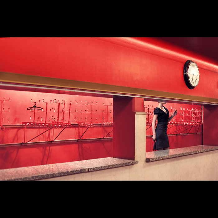Foyer, photography by Grzegorz <gregor> Adamski. In People, Miscellaneous