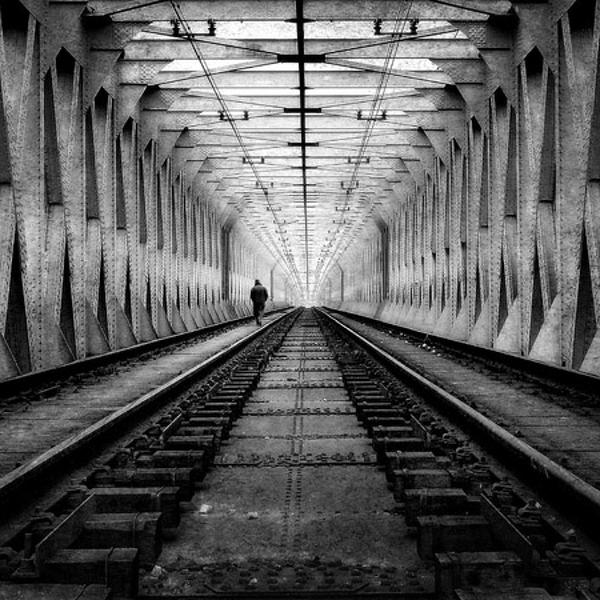 le marcheur du pont eiffel by Pascal Fallot