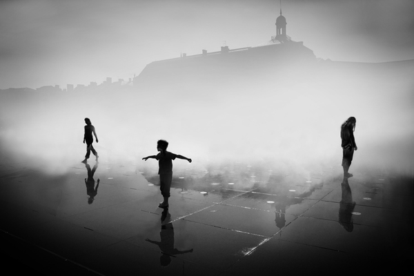 silhouettes, photography by Pascal Fallot. In People, Portrait