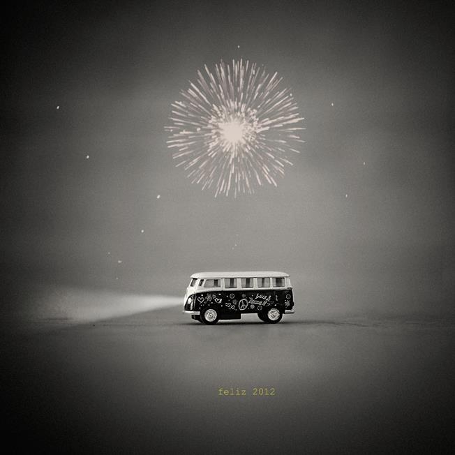 Feliz 2012!!, photography by Carlos Bell Ower. 5D 50mm. In Object, Toy