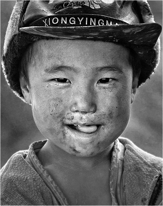 Happy, photography by Jef Van Den Houte. KM Dynax 7D. Photoshop CS2. In People, Infant, children