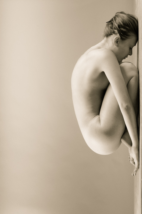 Zen, photography by Ivano Coltellacci. (&copy;Ivano Coltellacci : cette photo n'est pas libre de droits). D300. In People, Nude