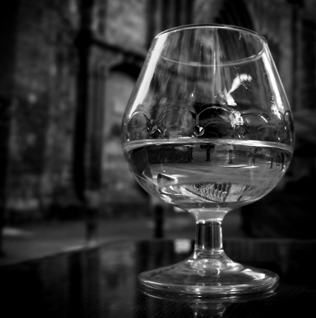 Grappa, photography by Jaume Ventura. Canon PowerShot G10. Digital. In Object, Food