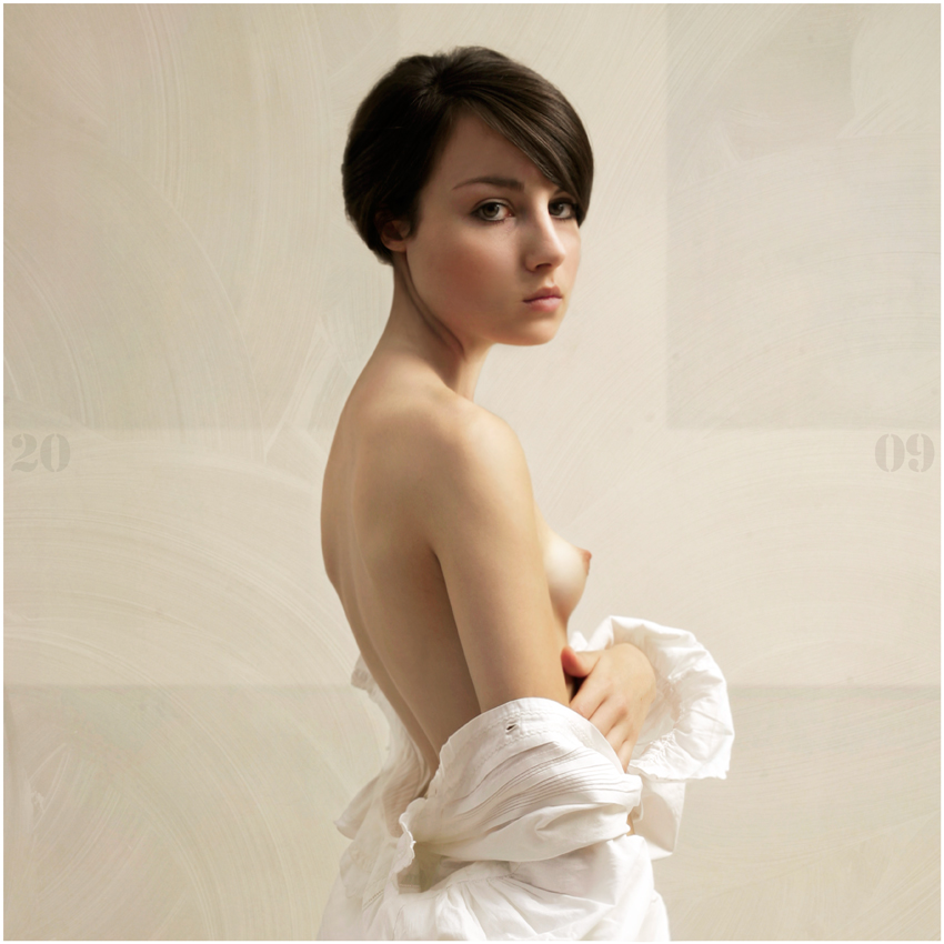 LA MARI&Eacute;E, photography by Louis Treserras. In People, Portrait