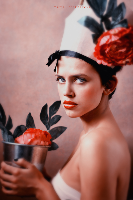 Red Spring Evening, photography by Maria Zhikhareva. In People, Self-portrait