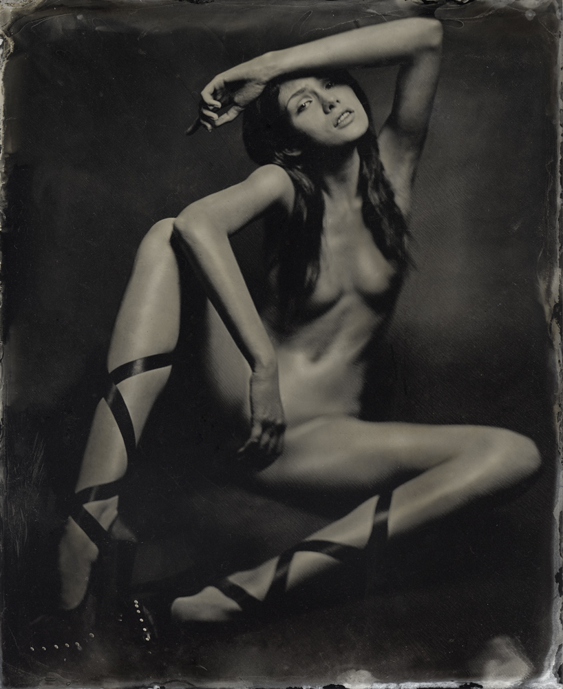 100815-0003, photographie de Igor Vasiliadis. Sinar P2 + Zeiss 360/4.5. 8x10. Dans Gens, Nu, Femme