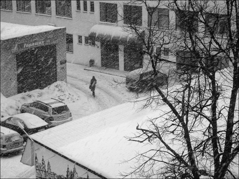 View From A Window, photographie de Dmitry Pavlov. Panasonic Lumix DMC-LS2. Dans Gens, Quotidien, Vie de la cit&eacute;
