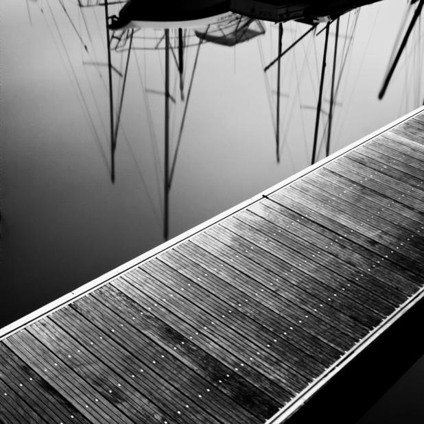 Up&Down, photography by Alberto Llamazares. 40 D. long exposure. In Transportation, Water, boat