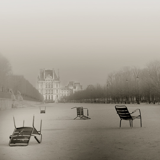 Paris, photography by Manuel Llacuna-roca. In Construction, Place, Garden, park
