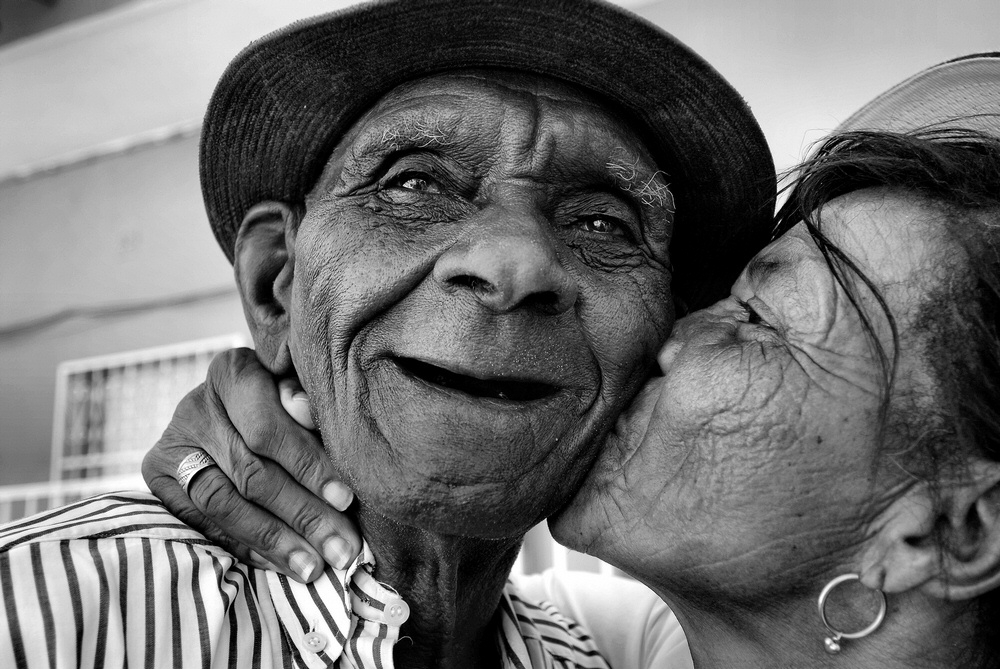Tenderness, photography by Rui Palha. In People, Everyday, City life