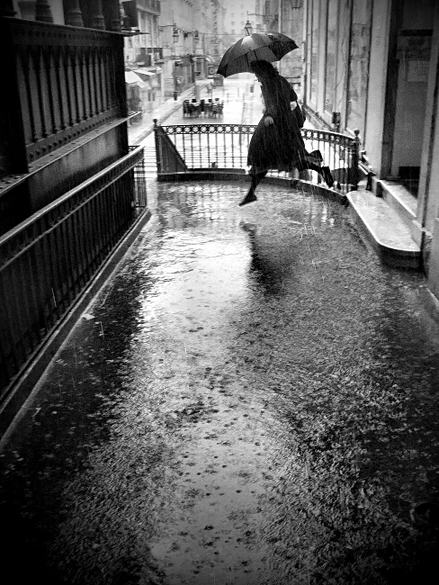 Full frame (no crop). In Construction, Street. Wet Jump, photography by Rui Palha. Image #81631