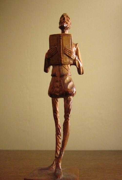 Statue De Don Quichotte En Bois, photography by Marie Bousquet (bleumarie). Une tr&egrave;s fine sculpture en bois, que je connais et admire depuis mon enfance et qui repr&eacute;sente Don Quichotte.. CANON IXUS 105. In Object, Sculpture. Statue De Don Quichotte En Bois, photography by Marie Bousquet (bleumarie). Image #227882