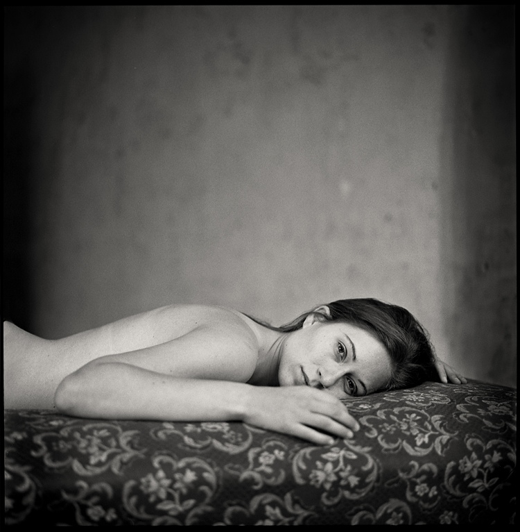 Untitled, photography by Michael D&ouml;rr. Rolleiflex 6008AF. analog. In People, Portrait, Female