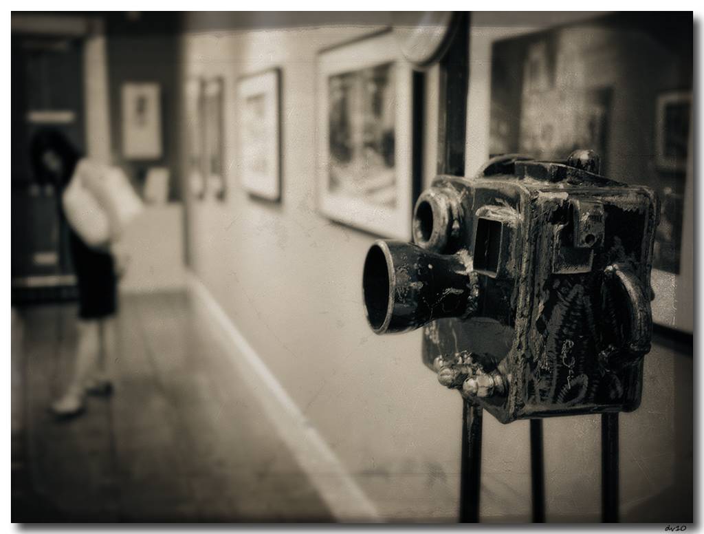 Camera Obscura, photography by Dee Vee. Mumm gallery, Napa. lumix gf1. cs5 / LR. In Object, Still life