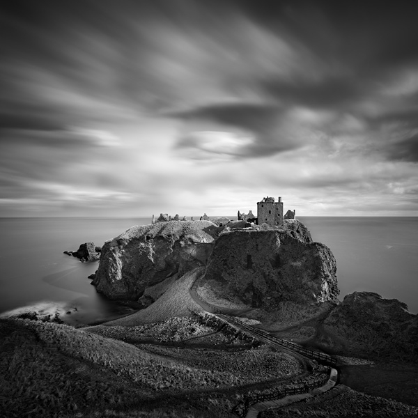 Dunnottar, photography by Sebastien Grebille. In Construction, Edifice, Castle