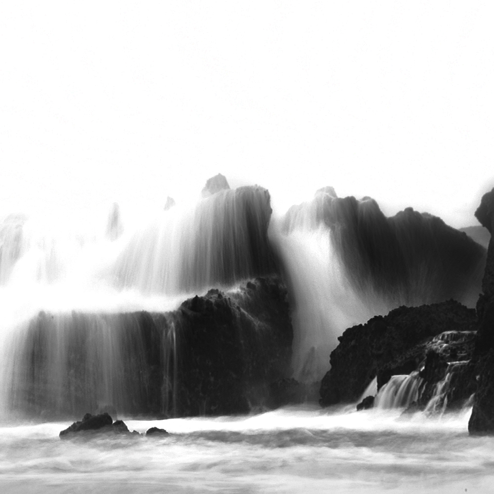 Red Rock, image by Hengki Koentjoro. Image #399402
