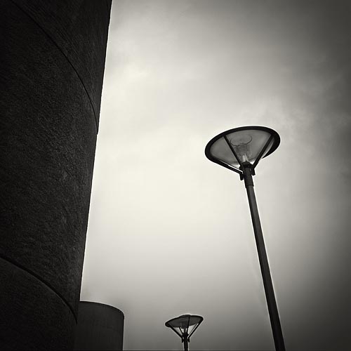 Nikon D200. Photoshop. Dans Objet, Mobilier, Lampe. 2 Lamps, photographie de Kjell Sommerseth. Image #233993