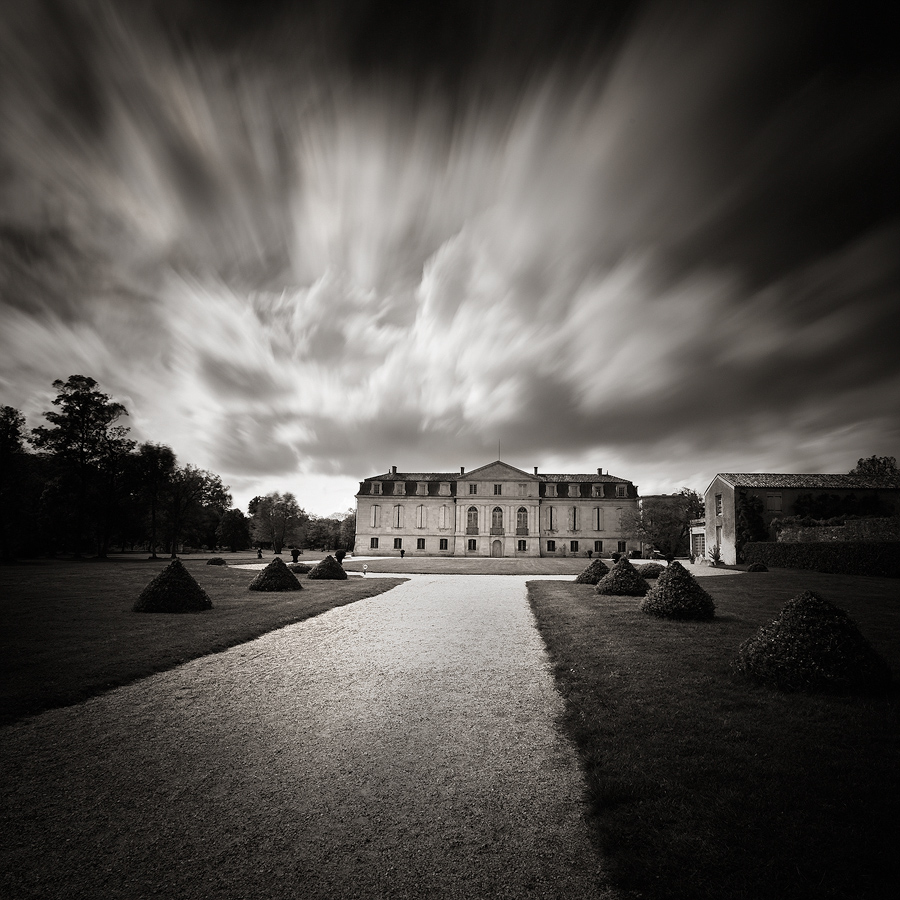 Little Castel, photography by Marc Brouquet. Chateau de la Gataudi&egrave;re. D700 17-35 f:2,8. long exposure. In Construction, Edifice, Castle