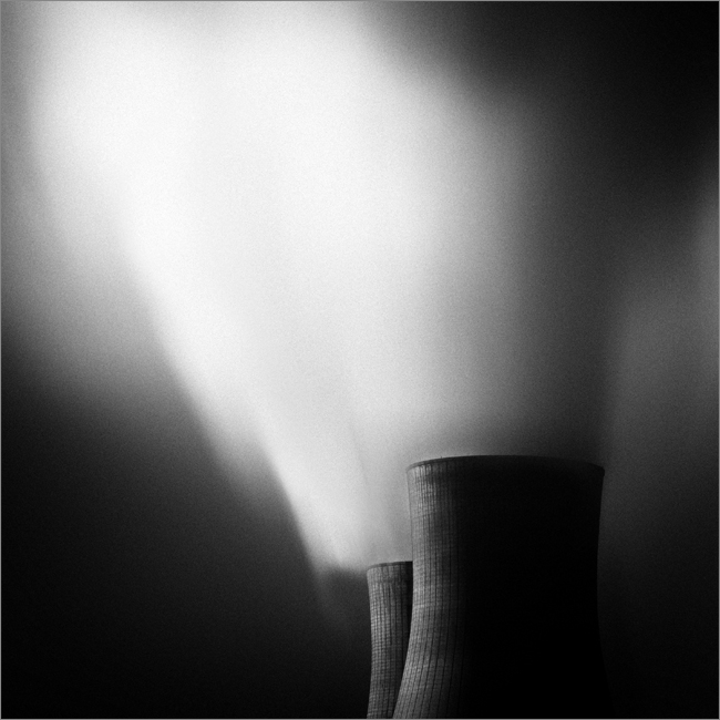 La Centrale (2), photography by Philippe Debooser. Manipulation num&eacute;rique. In Industrial, technology, Factory