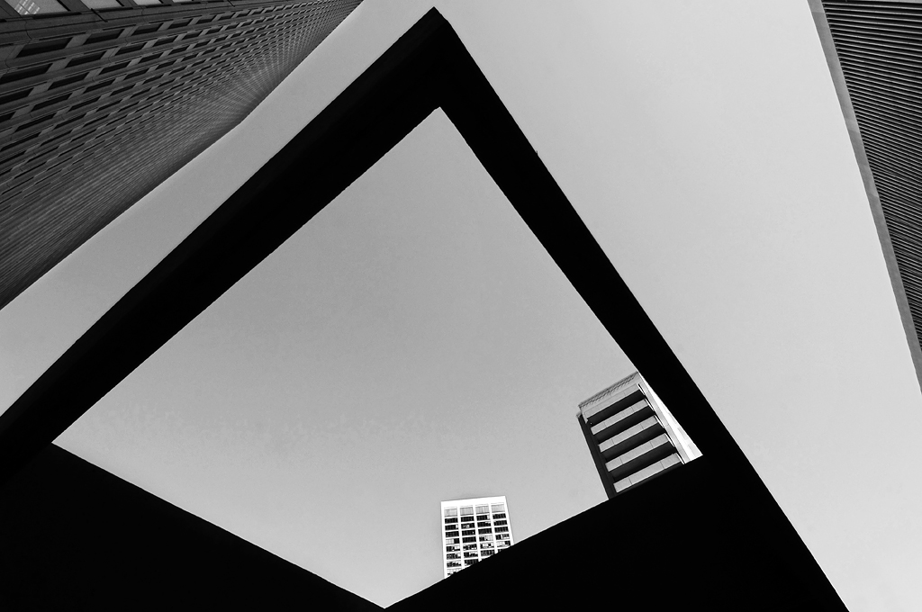 In and out, processing by Jure Kravanja. In Construction