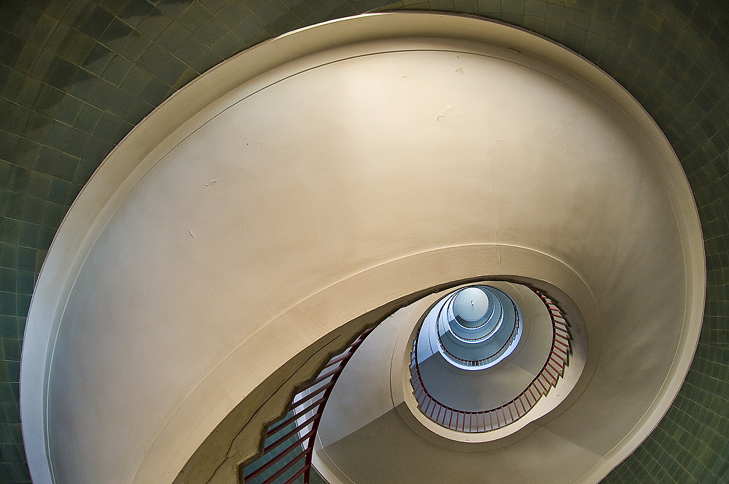 Spiral III, photography by Jure Kravanja. In Construction, Interior