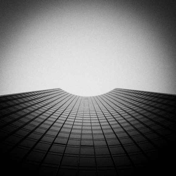 Frankfurt. Canon 400D, Sigma 10-20. In Construction, Edifice, Building. Silhouette Part.II, photography by Daniel Hachmann. Image #163180