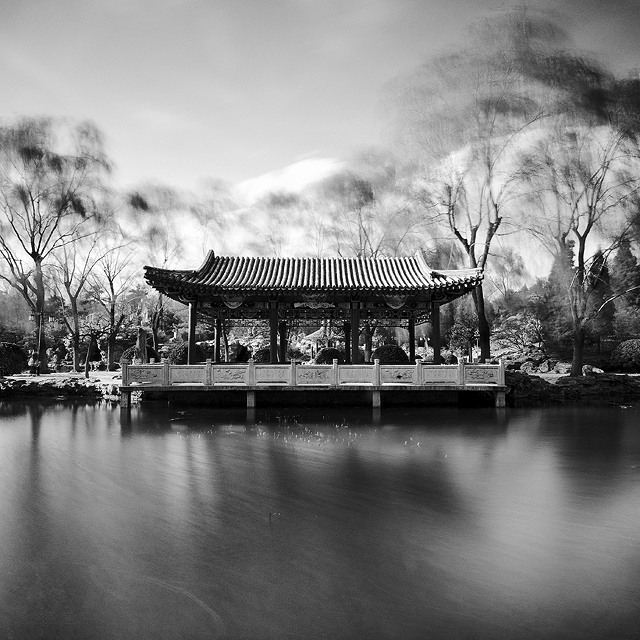 Untitled, photography by Domingo Cui. long exposure