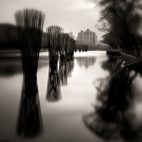 multiplicity, photography by Renen Viola. Nikon D300 - 17-55mm. In Construction, Cityscape, skyline