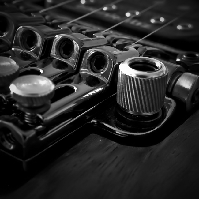 Rock 03 - Mechanics and Skrew, photography by J&ouml;rg Siegwarth. Sony a100, Raynox Lens. macro. In Object, Still life
