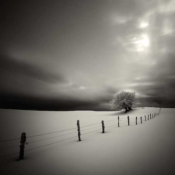 Scar # III, photography by Lionel Orriols. Canon 30D. Longue exposition. In Nature, Scenery, Countryside