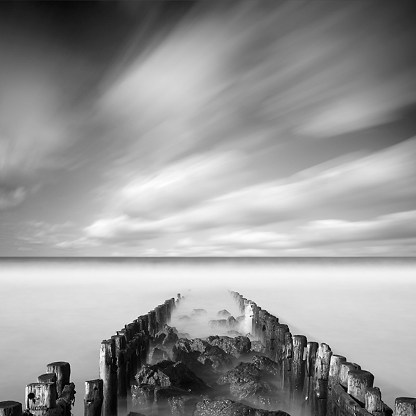 Canon (5D MkII, 16-35). Long exposure. In Construction, Edifice, Pier, pontoon. In Another Time - 06, photography by Yal&ccedil;ın Varnalı. Image #411280