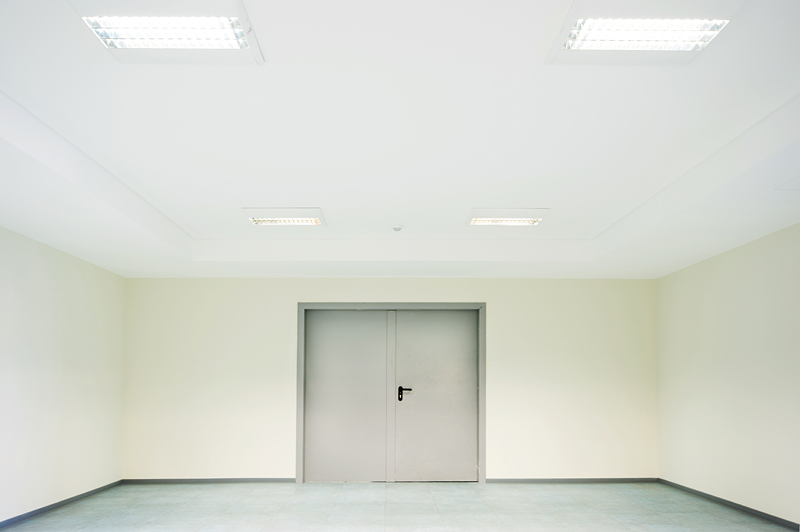 inside the old airport of Berlin Tempelhof. Pentax K20D, Pentax 16-45 mm. In Construction, Interior. Sterile, photography by Ralph Graef. Image #160519