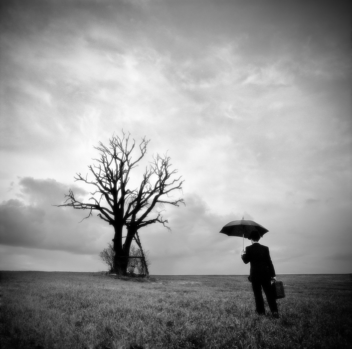 The Traveller And The Dead Tree, photography by Ralph Graef. Analogue version of this one http://www.artlimited.net/image/en/236825

More at my exhibition in Potsdam. Open until August 6th. Details at http://traveller.finegallery.net/

Also have a look at my joint project with Uta: http://unterwegs.finegallery.net/. Pentacon Six TL, Flektogon 4/50 mm, Fomapan 100. In People, Miscellaneous, Male