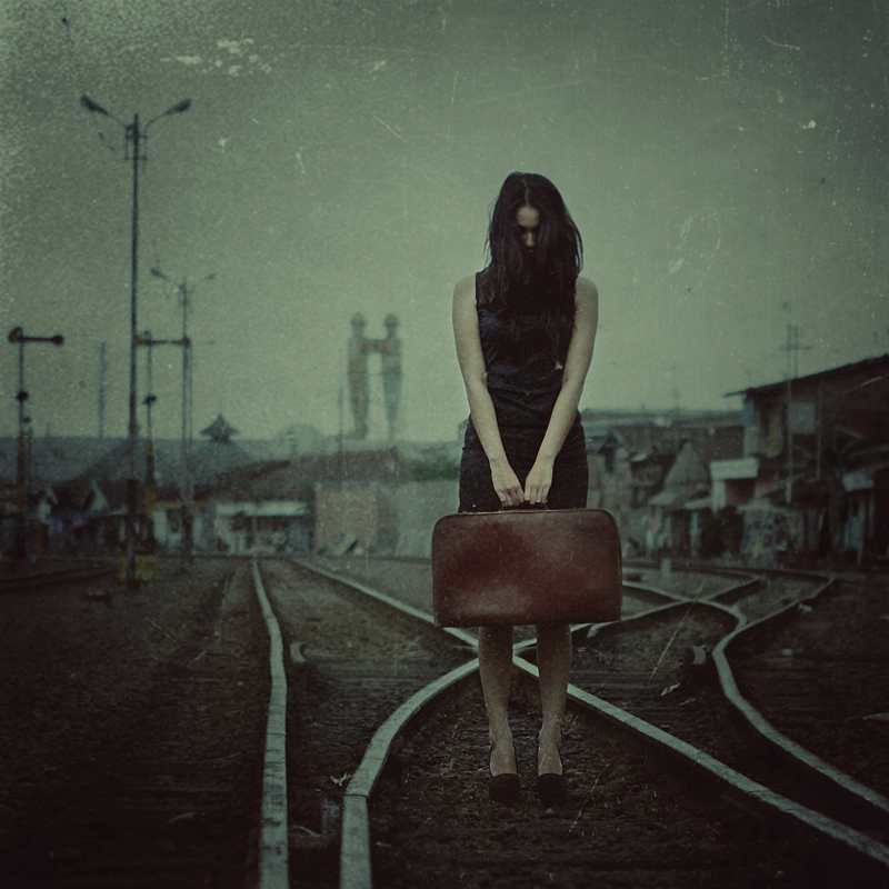 thanks. canon eos 7D. manual. In People, Miscellaneous, Female. Im In Pain, photography by Mukti Echwantono. Image #400837