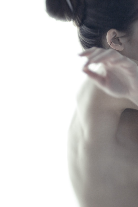 silvia. canon20D, 24x70. In People, Body part. 1893, photography by Philippe Deutsch. Image #148183