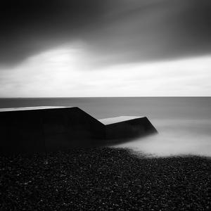Sous La Pluie by Rumen Petkov