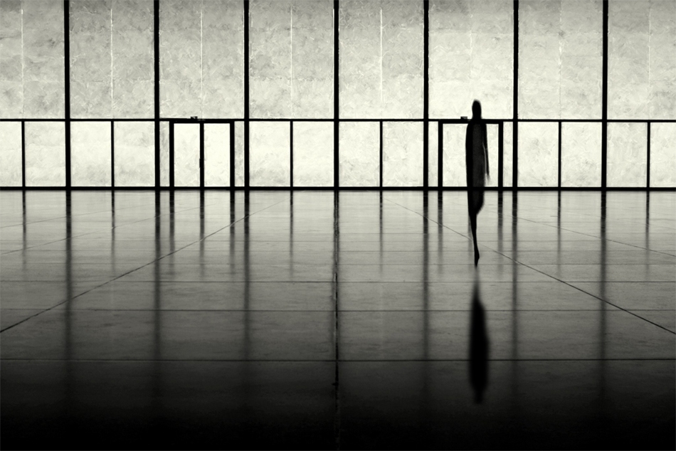 the visitor, processing by Anja B&uuml;hrer. Canon EOS 400D. In Construction, Street
